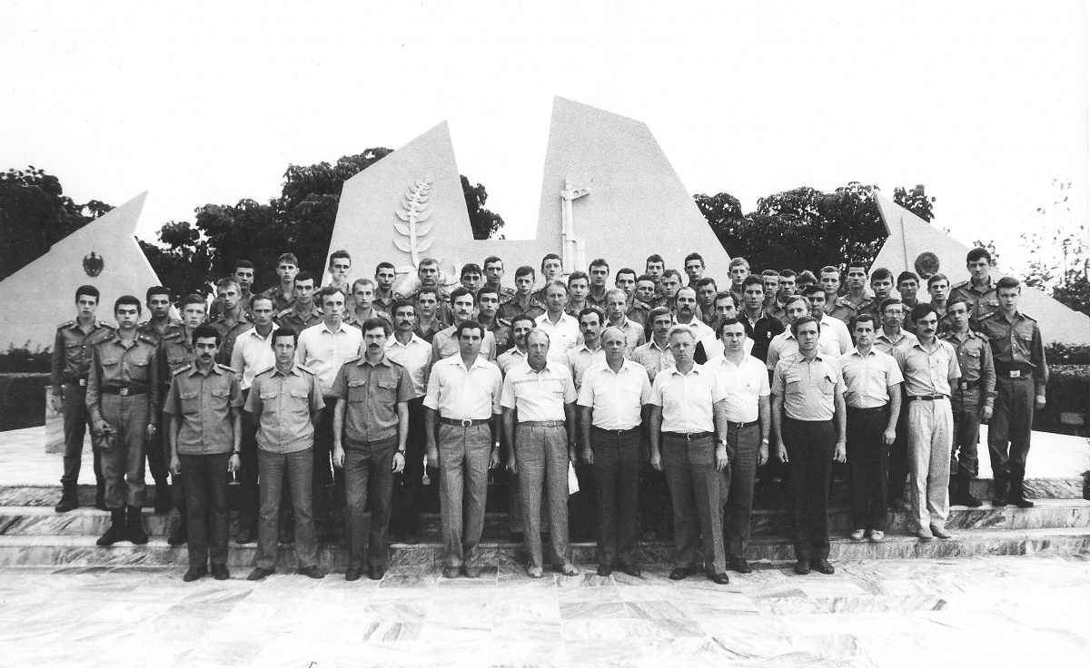 Групповая фотография перед сменой