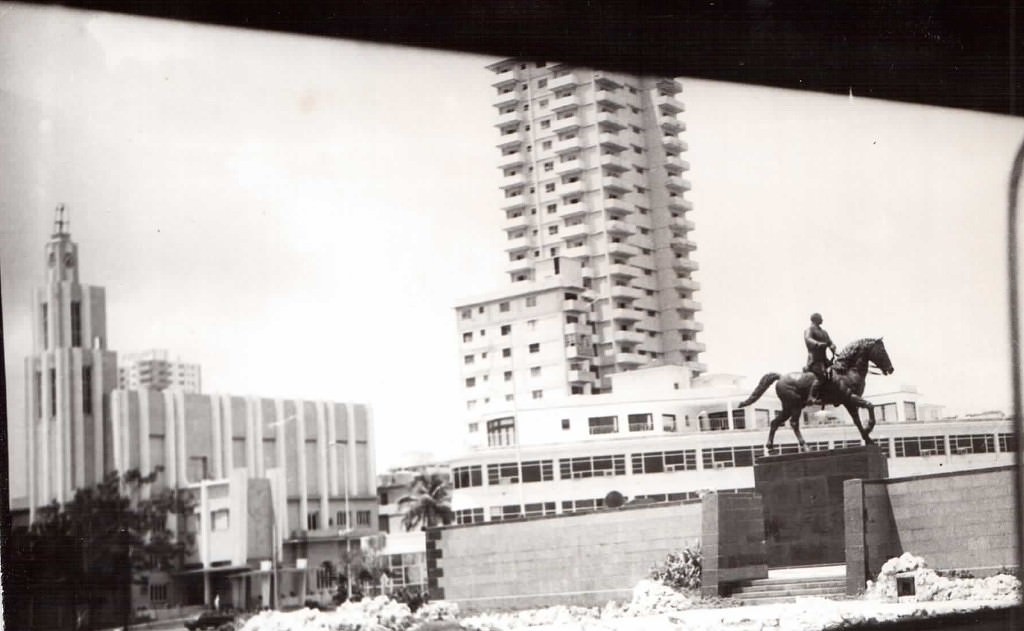 В Гаване, 5
