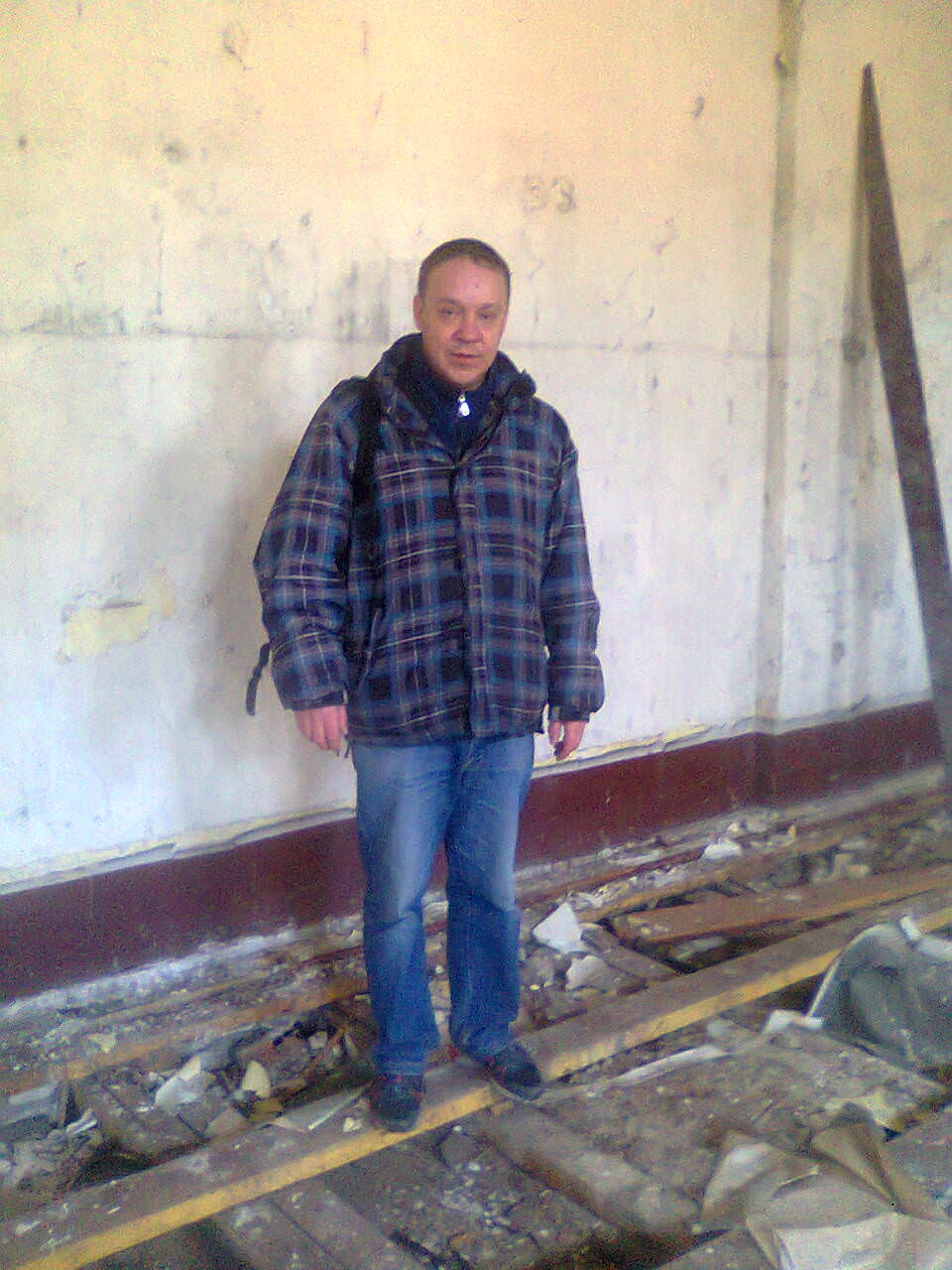 На это месте стояла наша с тобой койка (обращение к Владимиру Захарову)
