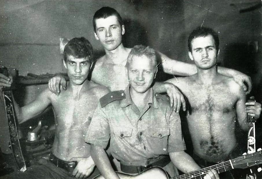 В склепе