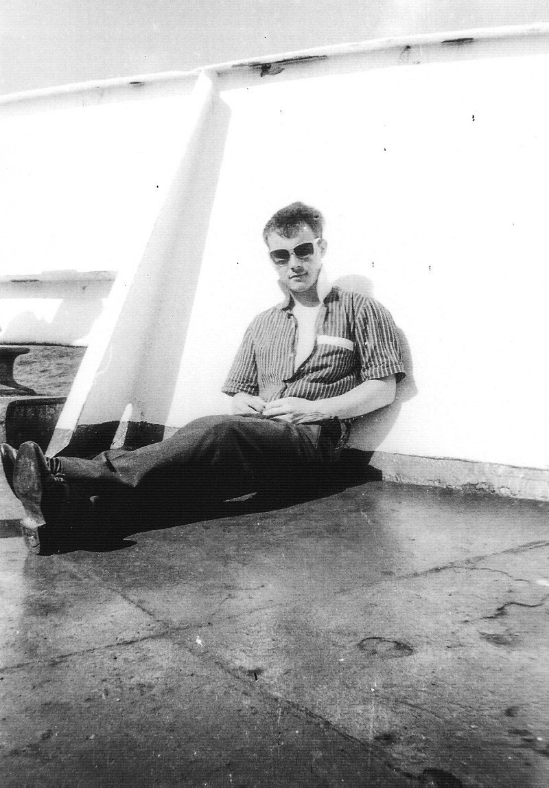 На теплоходе "Алла Тарасова", октябрь 1987